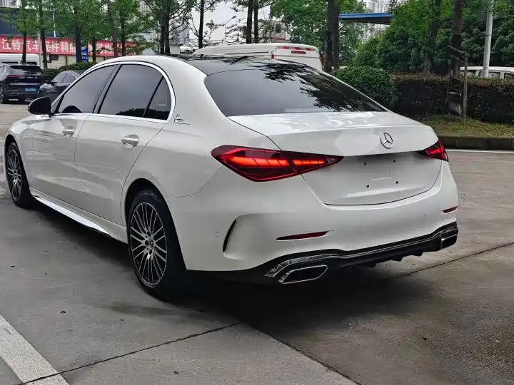 Mercedes-Benz C-Class — миниатюра 9