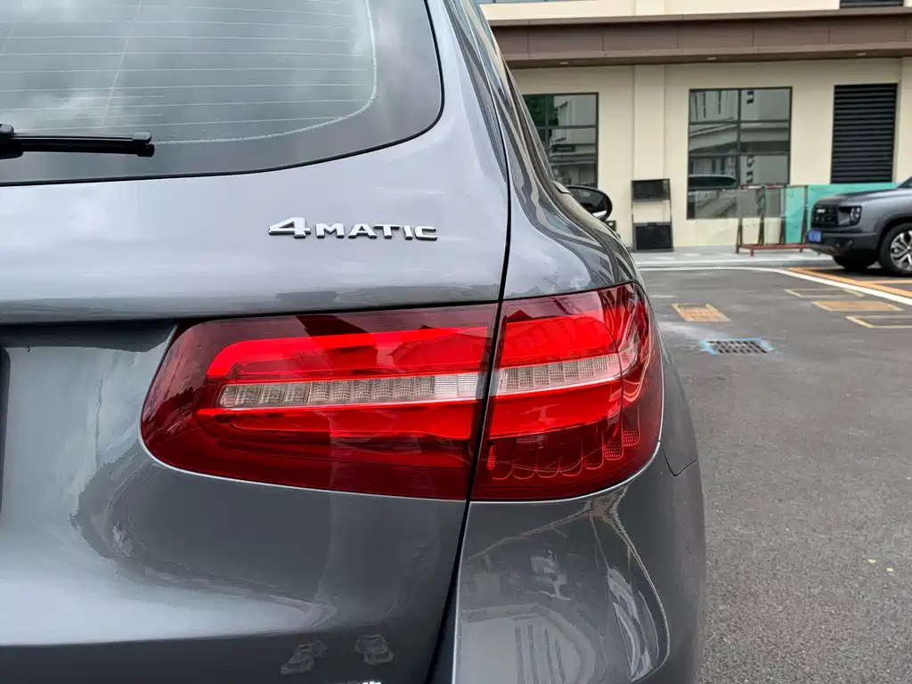 Mercedes-Benz GLC — миниатюра 13