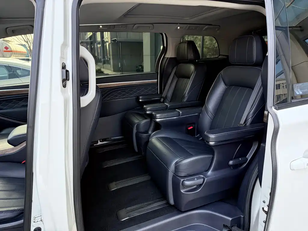 GAC M8 2020 390T Luxury