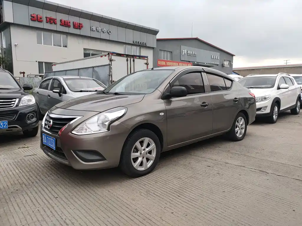 Nissan Sunny