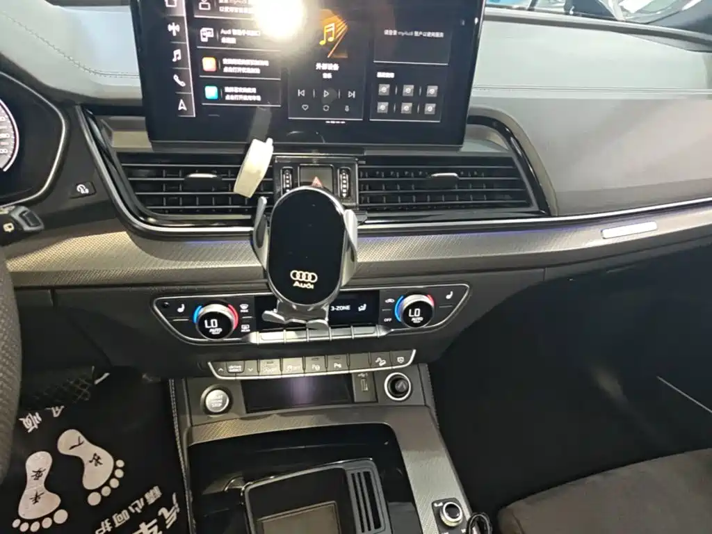 Audi Q5L Sportback — миниатюра 13