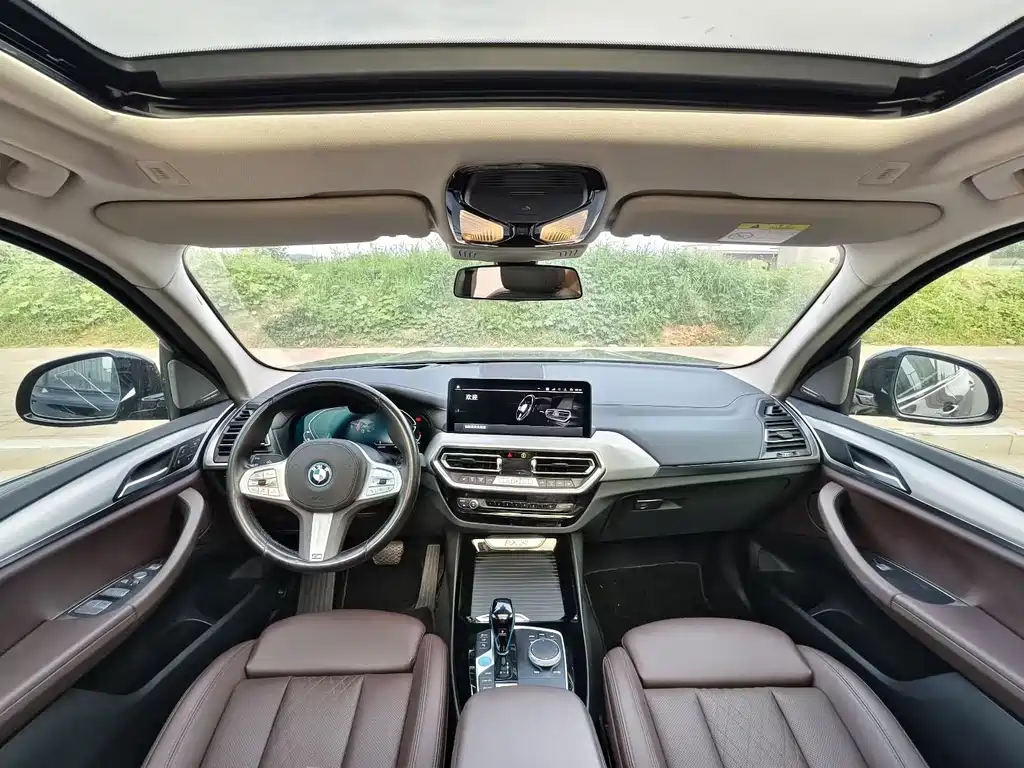 BMW iX3 — миниатюра 4