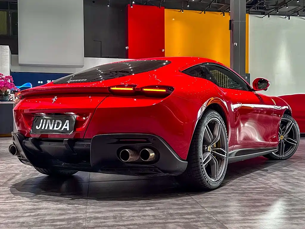 Ferrari Roma — миниатюра 6