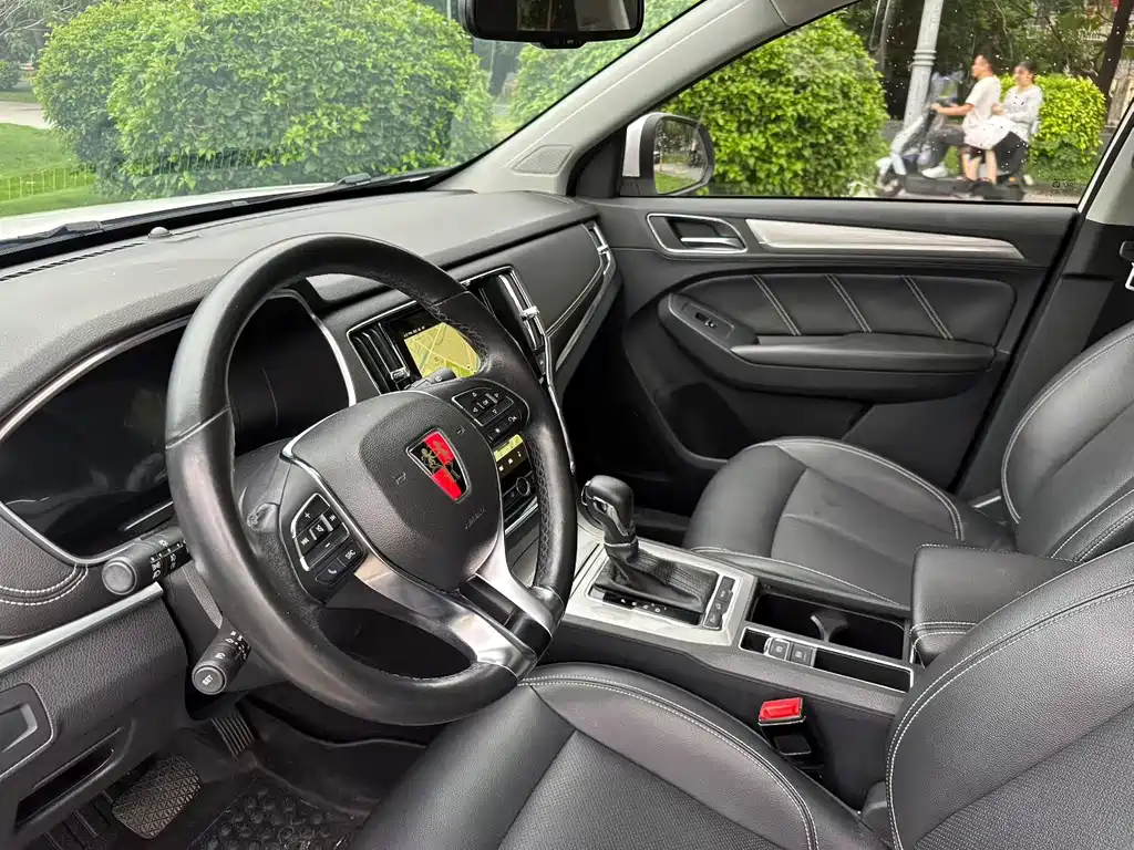 Roewe RX5 New Energy — миниатюра 7
