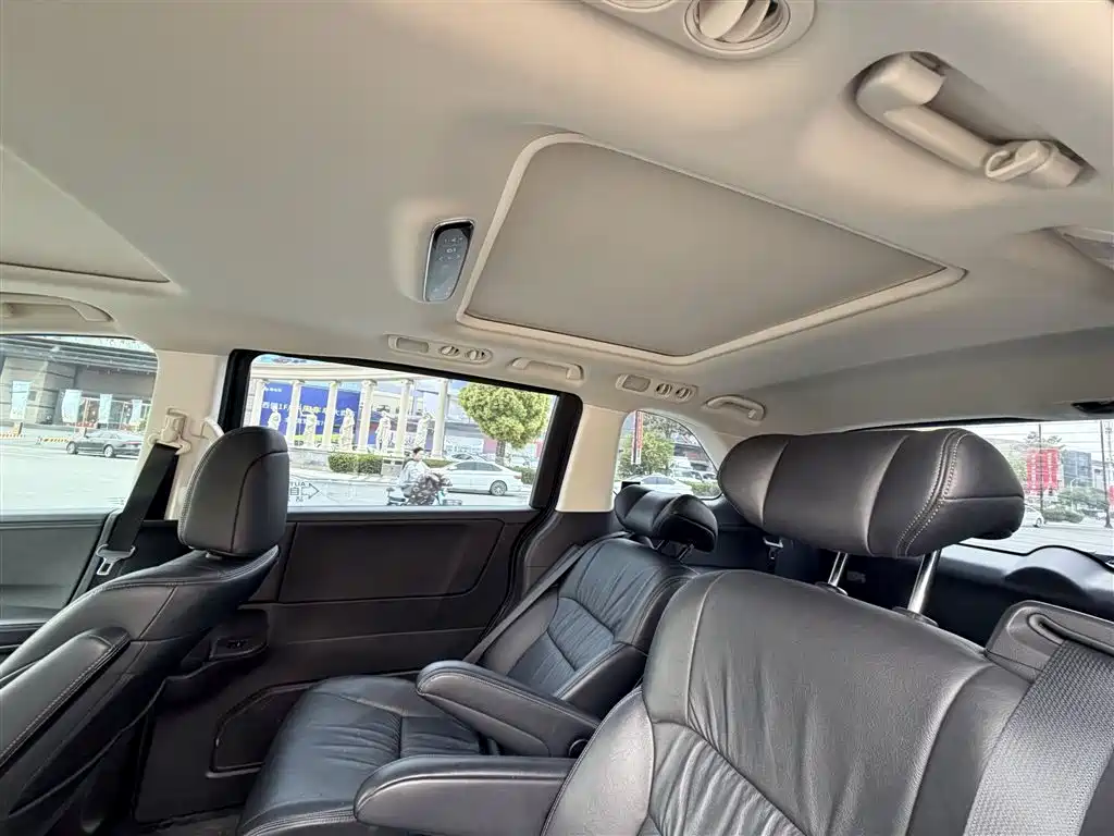 Honda Odyssey 2018 2.4L Luxury Edition