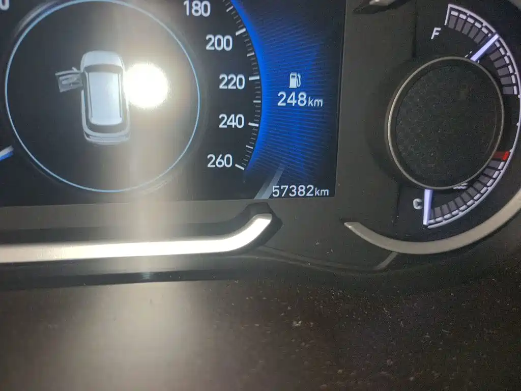 Hyundai Santa Fe — миниатюра 5