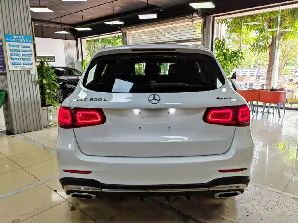 Mercedes-Benz GLC — миниатюра 8