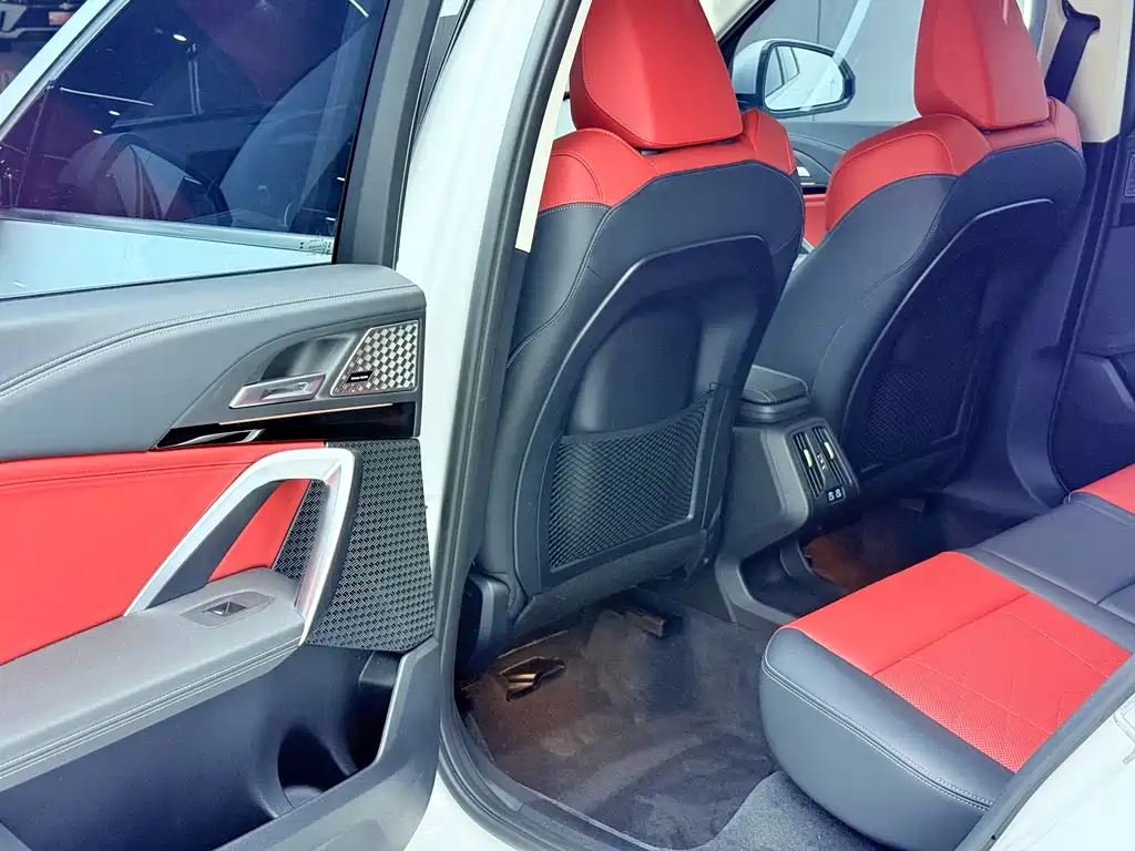 BMW X1 — миниатюра 8