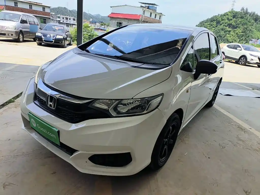 Honda Fit 2018 1.5L CVT Comfort Edition