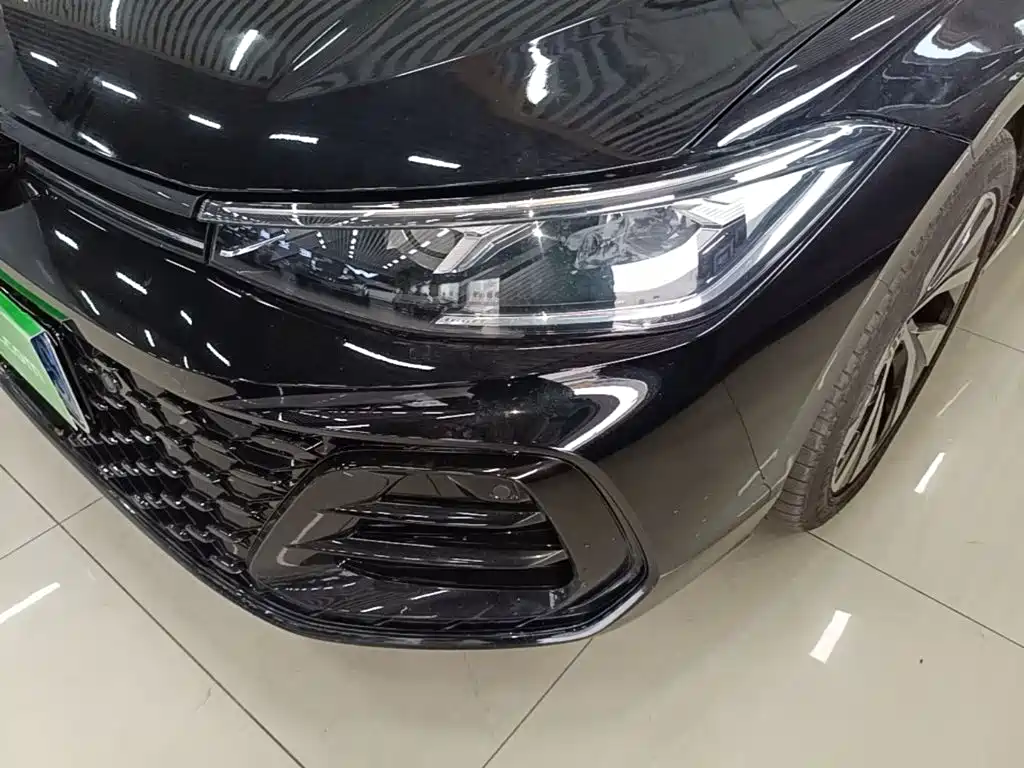 Volkswagen Passat — миниатюра 18