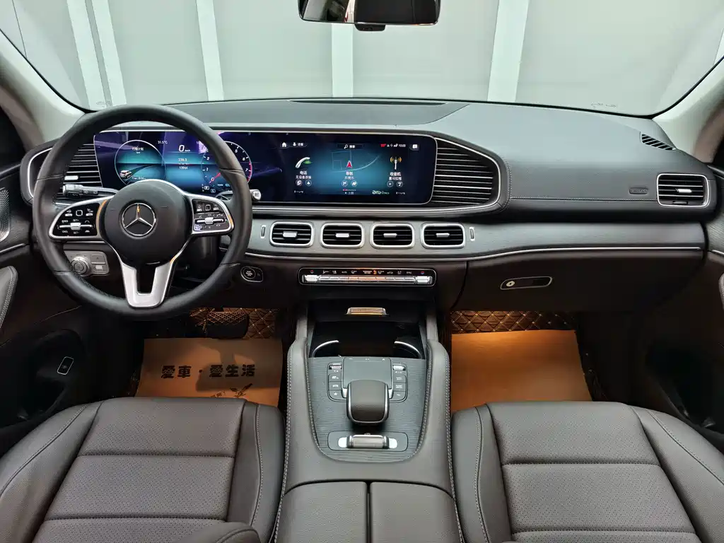 Mercedes-Benz GLE (Import) — миниатюра 8