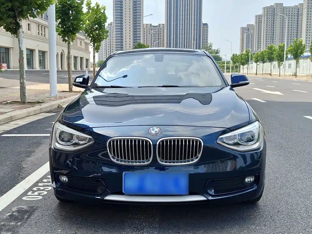 BMW 1 Series (Import) — миниатюра 2
