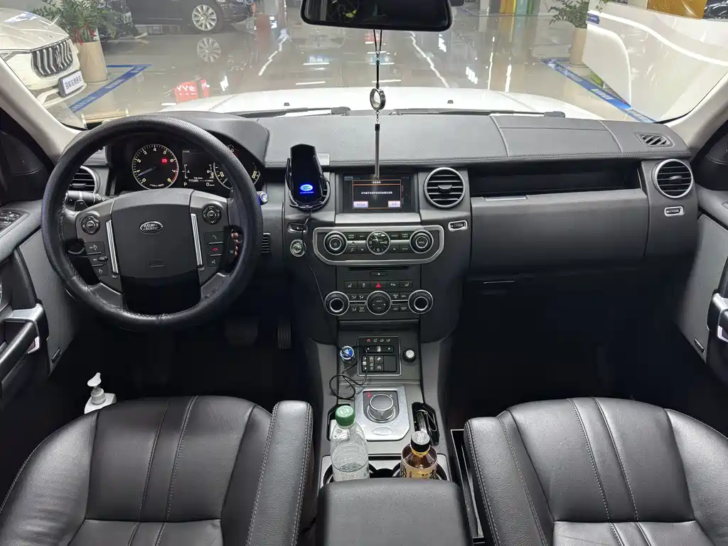 Land Rover Discovery 2016 3.0 SC HSE
