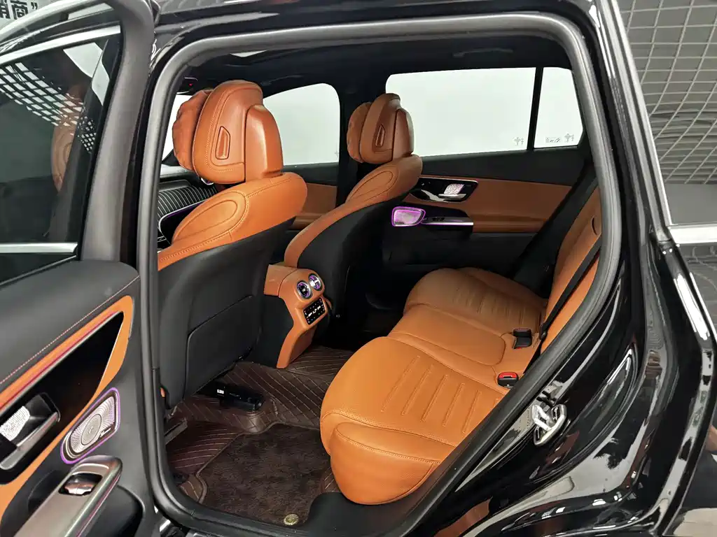 Mercedes-Benz GLC — миниатюра 22