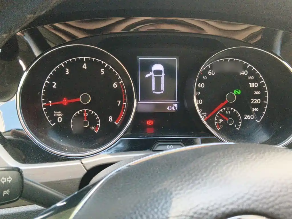 Volkswagen Touran — миниатюра 4