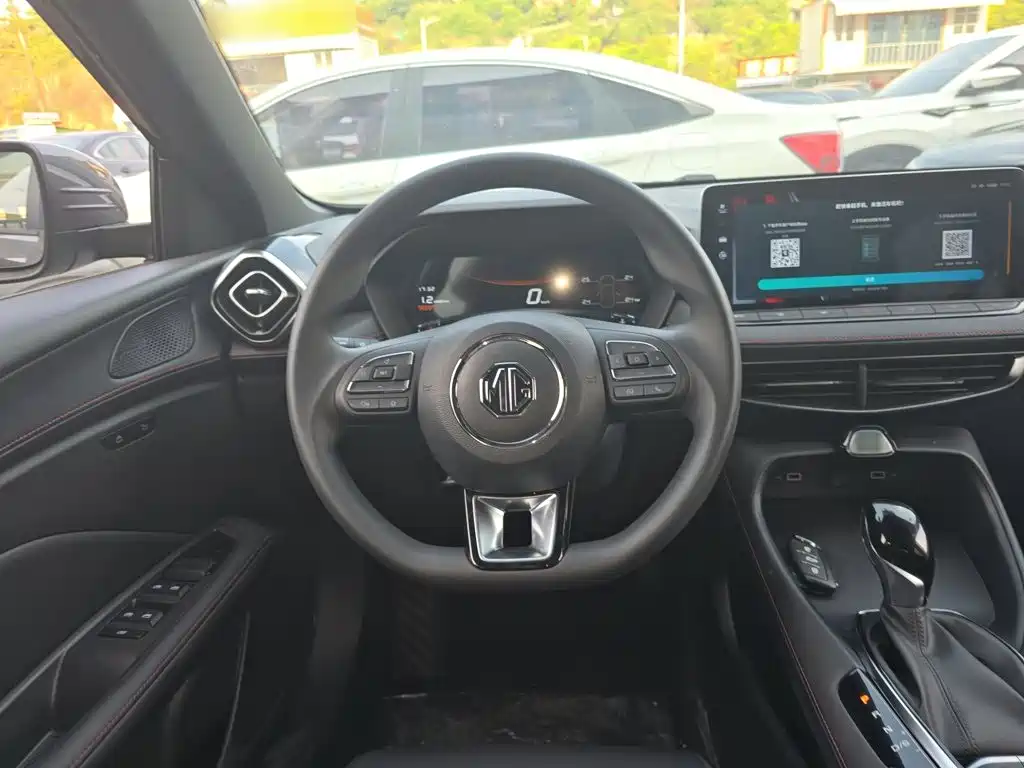 MG 5 2025 180DVVT Luxury