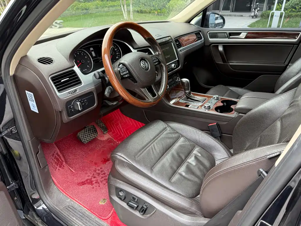 Volkswagen Touareg — миниатюра 6