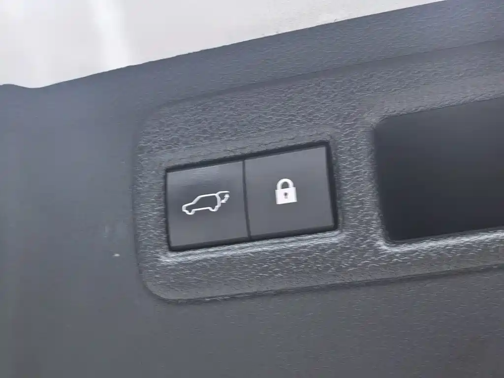 Lexus NX — миниатюра 35