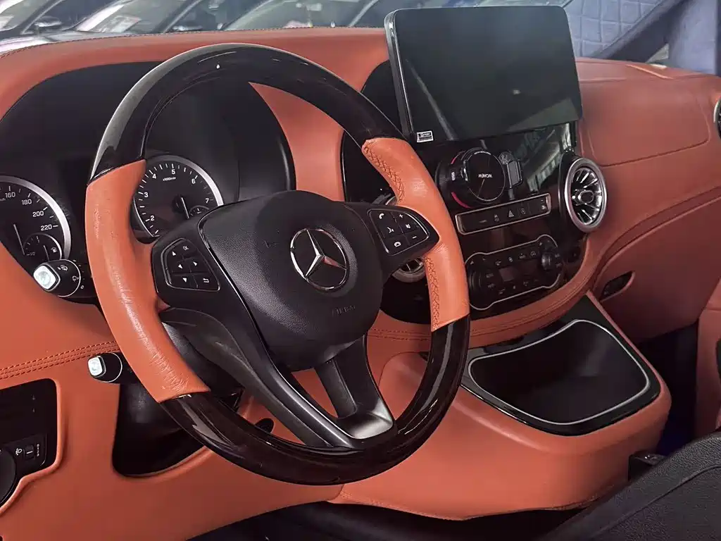 Mercedes-Benz Vito — миниатюра 9