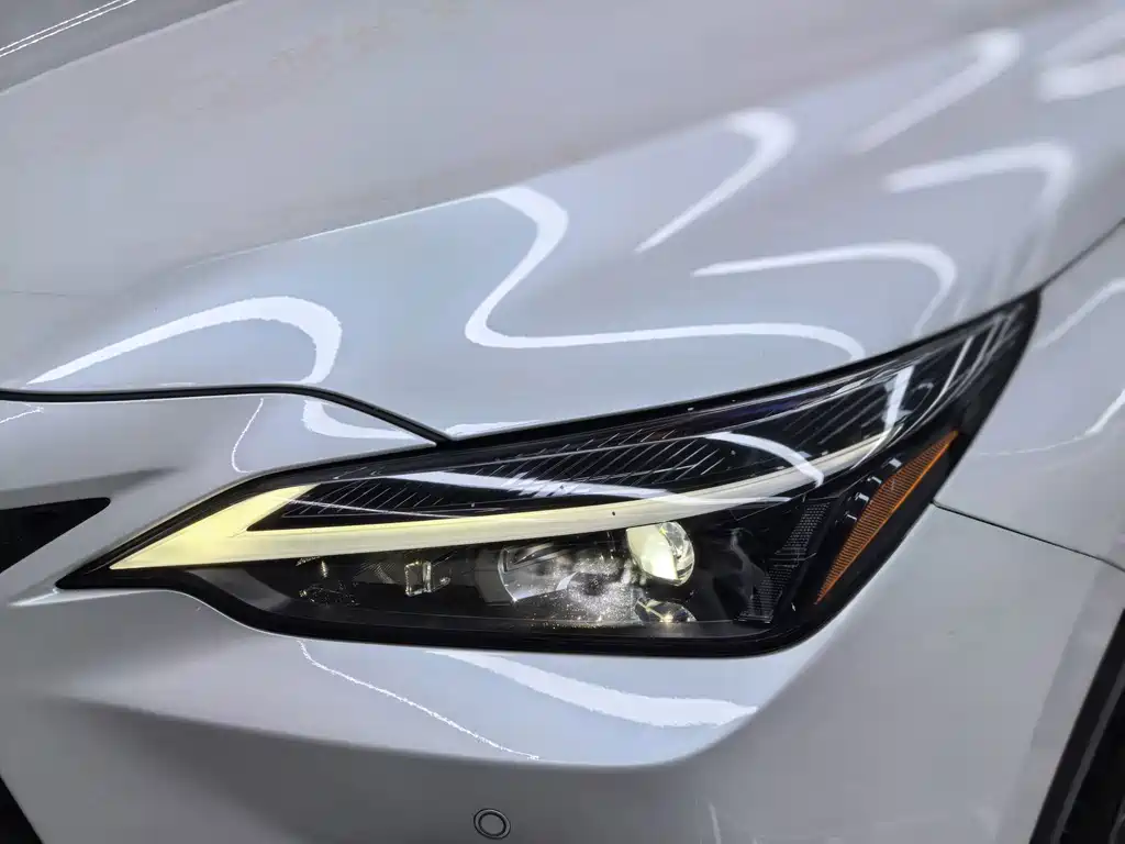 Lexus NX — миниатюра 34