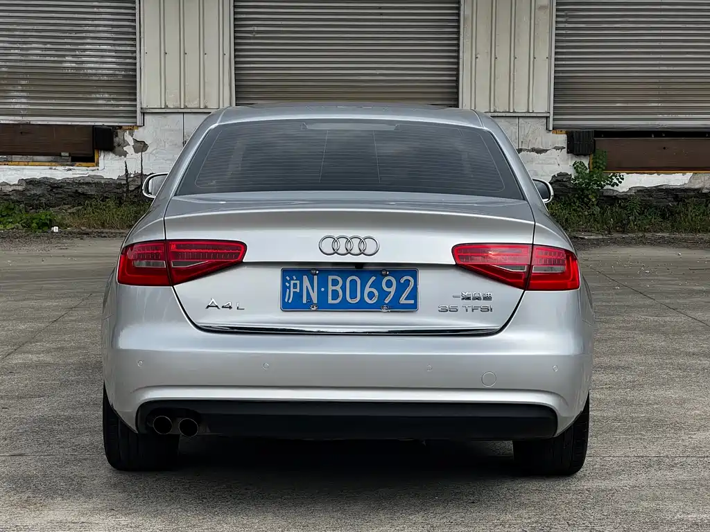 Audi A4L — миниатюра 30