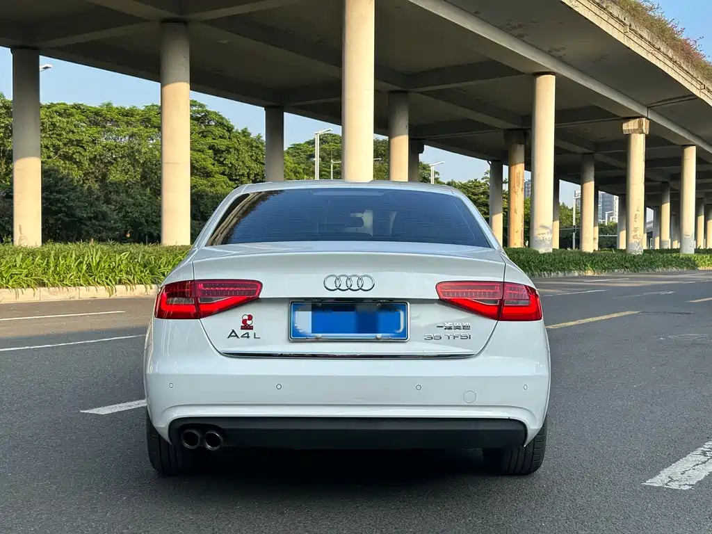 Audi A4L — миниатюра 14