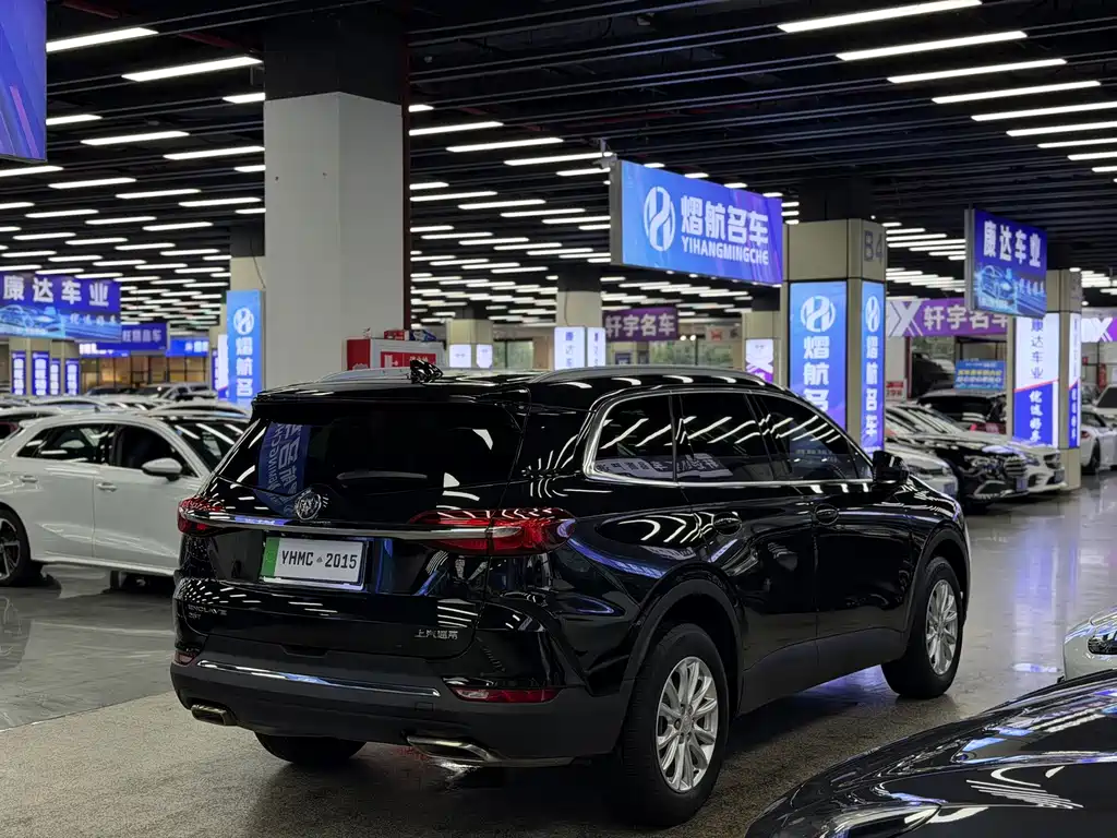 Buick Enclave — миниатюра 19