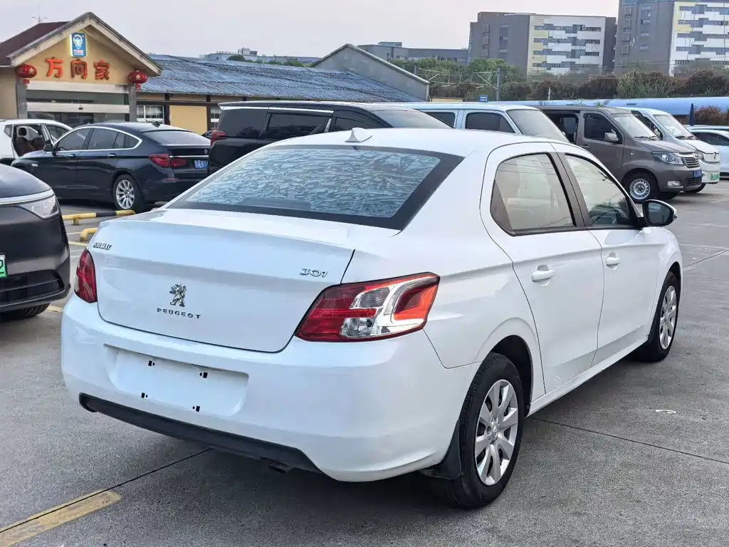 Peugeot 301 — миниатюра 7