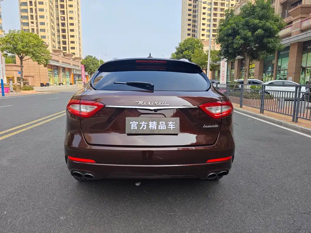 Maserati Levante — миниатюра 5