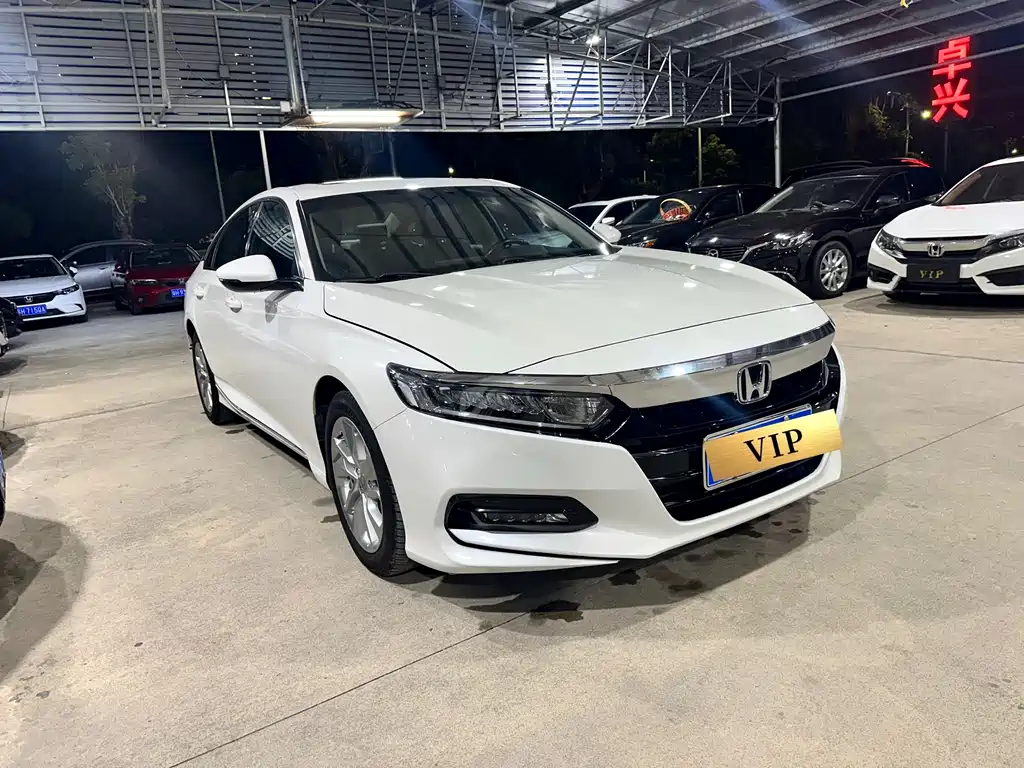 Honda Accord — миниатюра 2