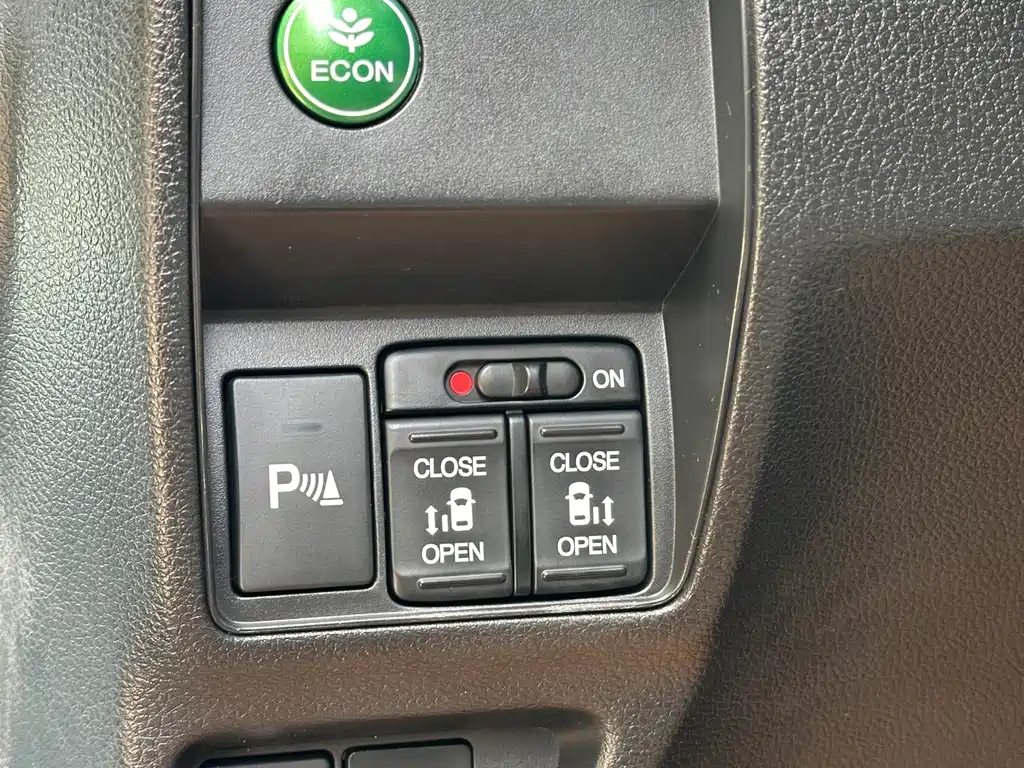 Honda Odyssey — миниатюра 12