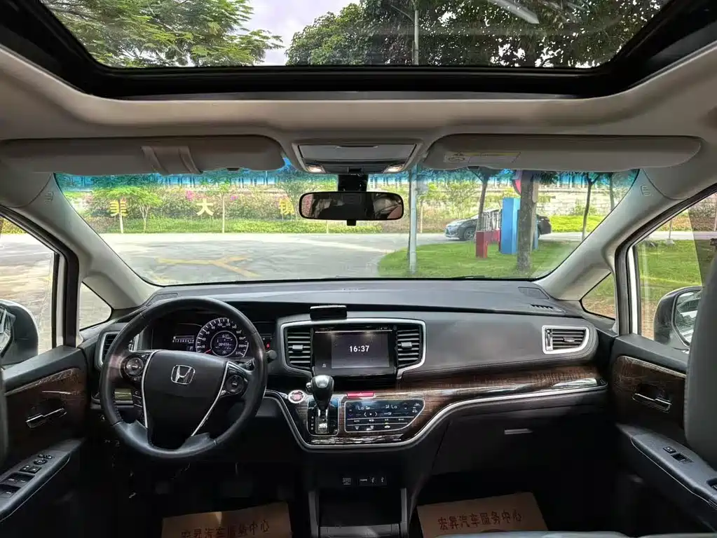 Honda Odyssey — миниатюра 19