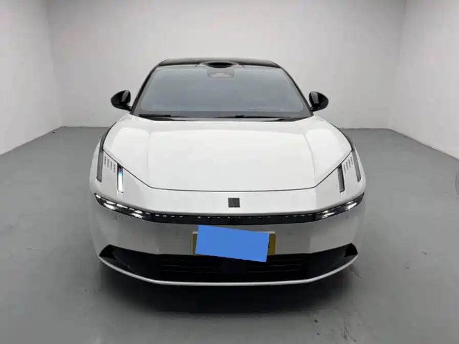 Lynk & Co 10 — миниатюра 12