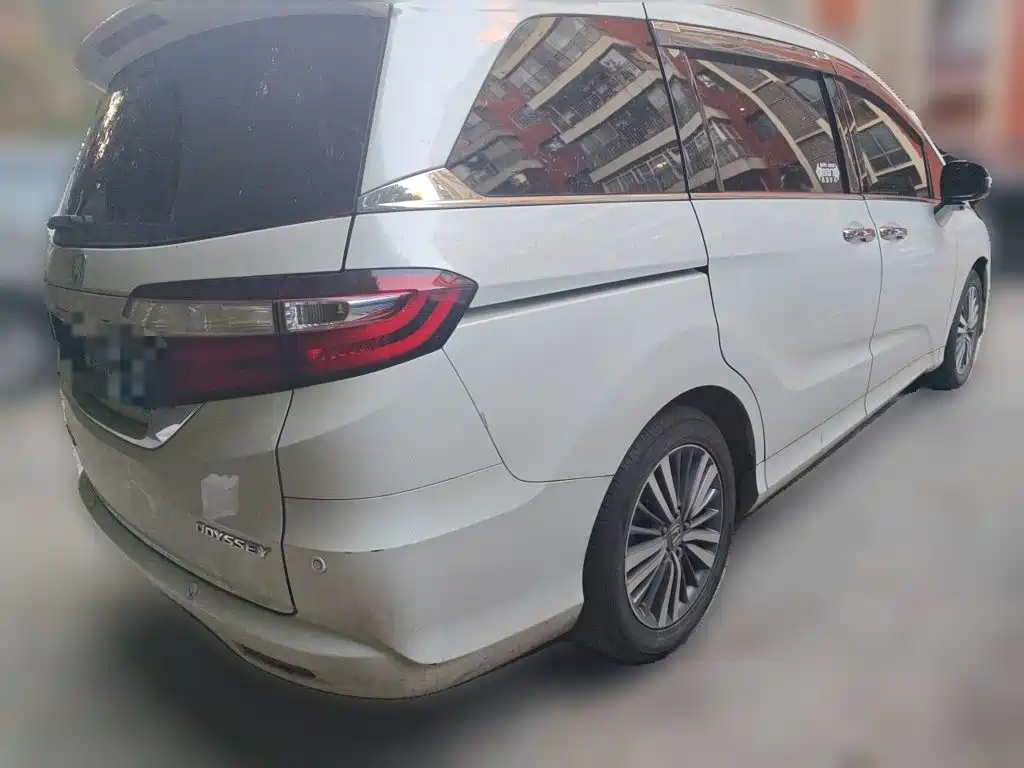 Honda Odyssey — миниатюра 6