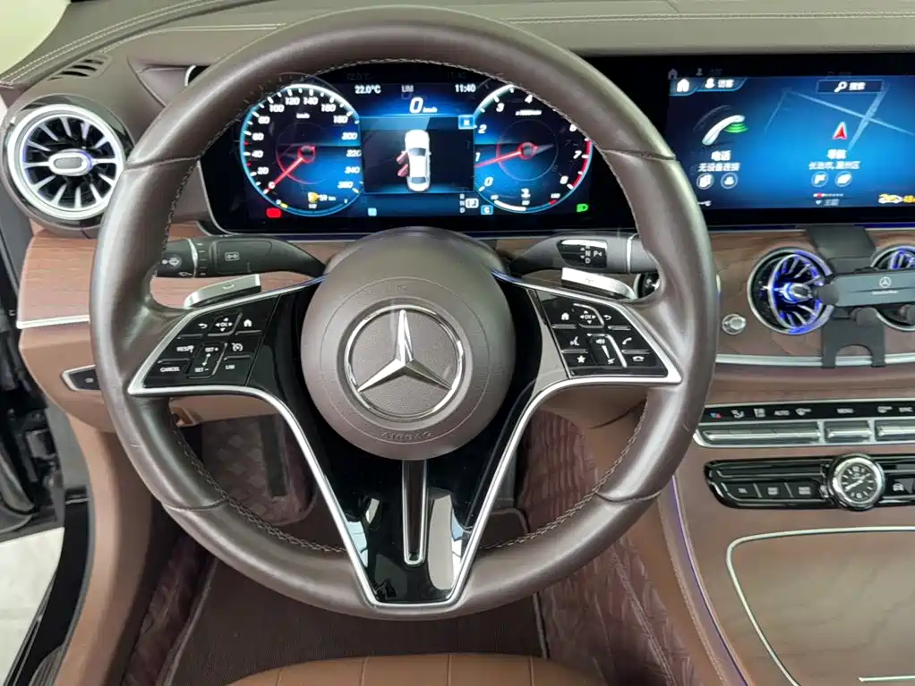 Mercedes-Benz E-Class — миниатюра 14