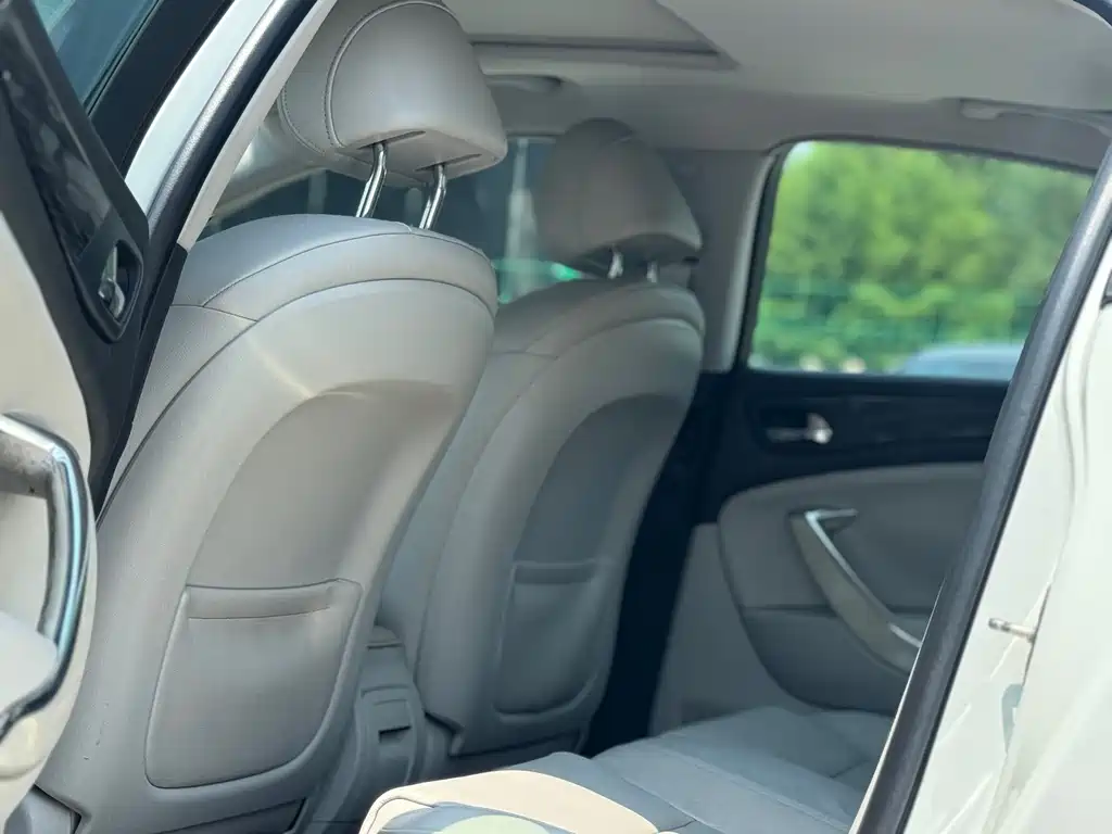 Citroen C5 2.0L Auto Premium Type, фото 7