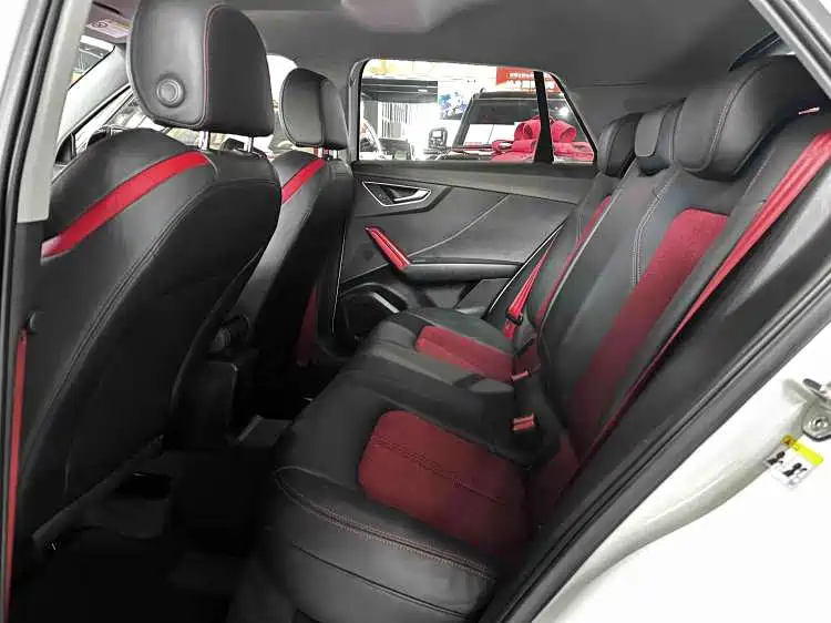 Audi Q2L — миниатюра 8