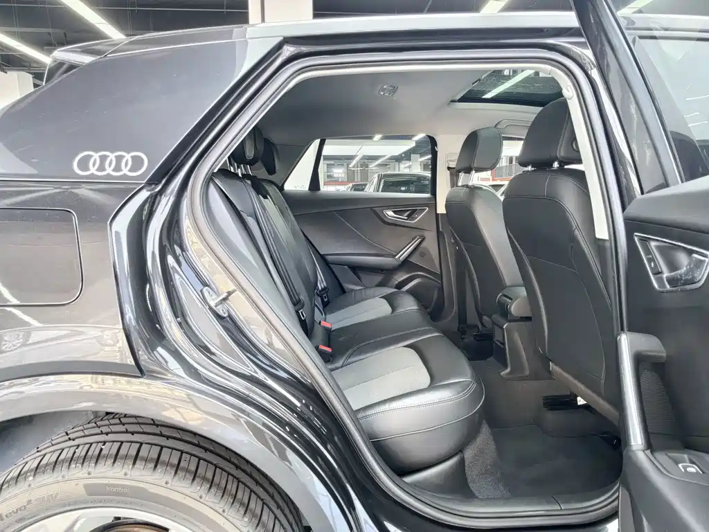 Audi Q2L — миниатюра 11
