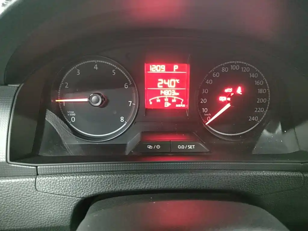 Volkswagen Santana — миниатюра 12