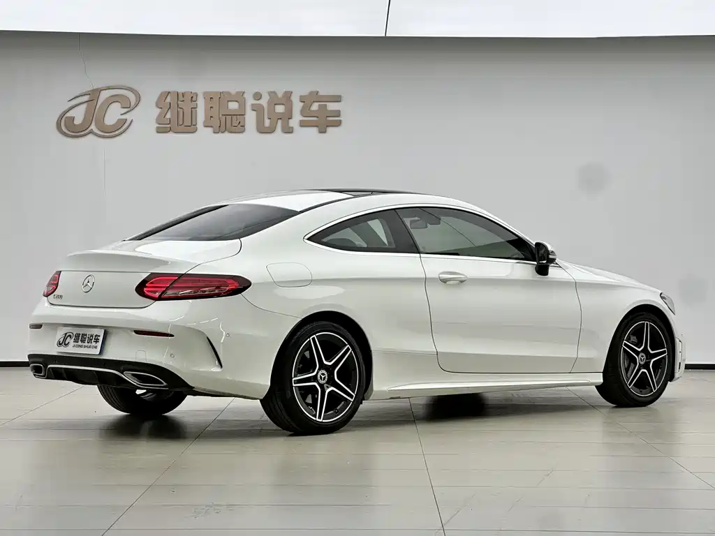 Mercedes-Benz C-Class (Import) — миниатюра 4