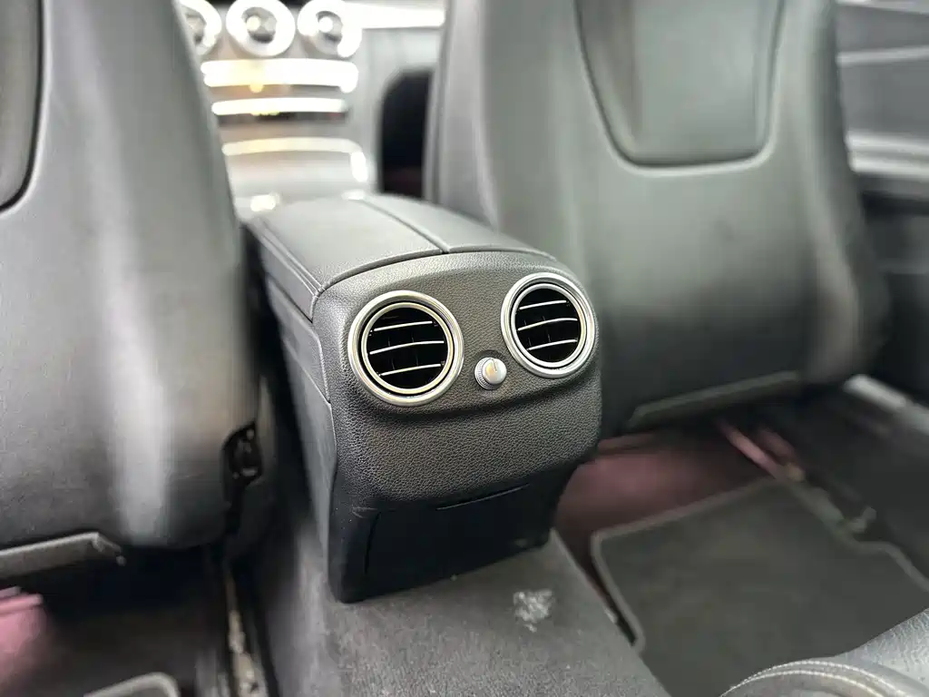 Mercedes-Benz C-Class (Import) — миниатюра 17