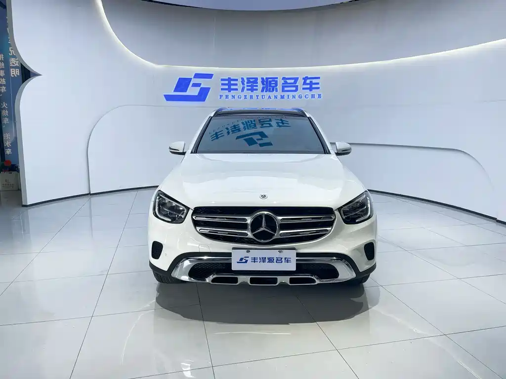 MERCEDES-BENZ GLC
