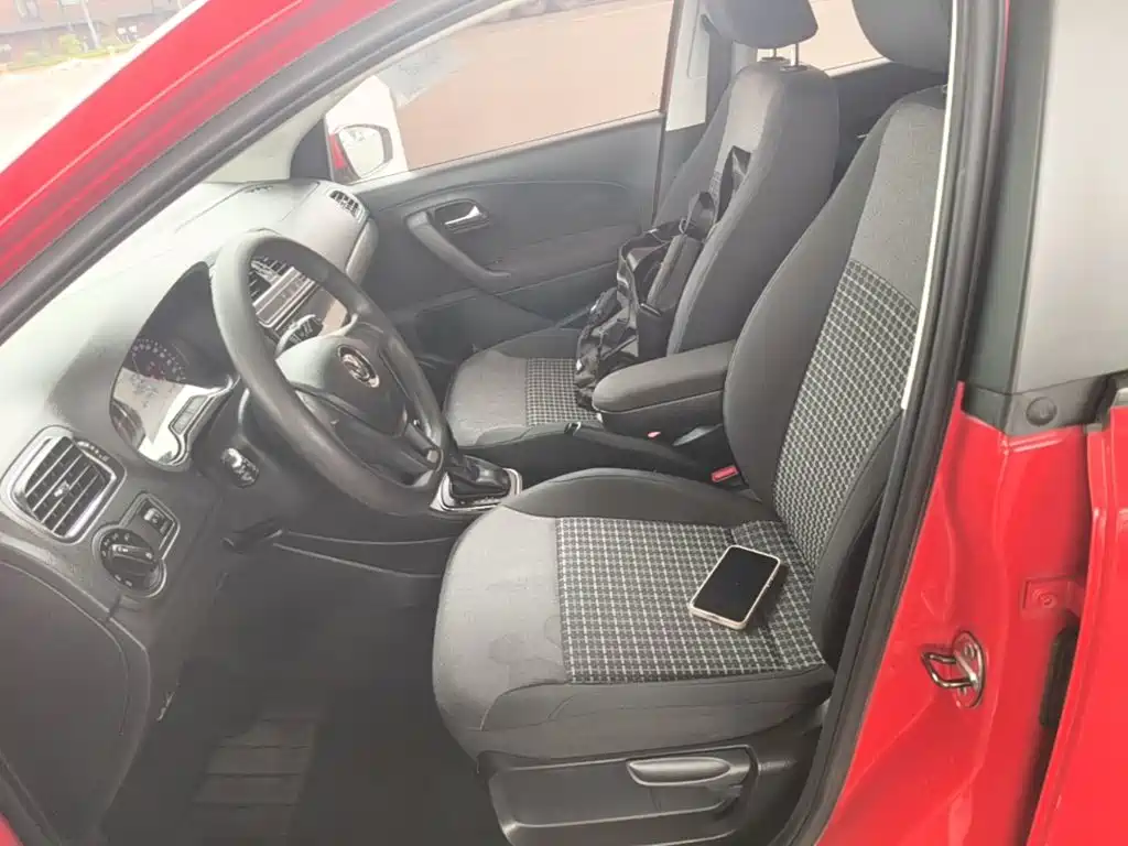 Volkswagen Polo — миниатюра 15