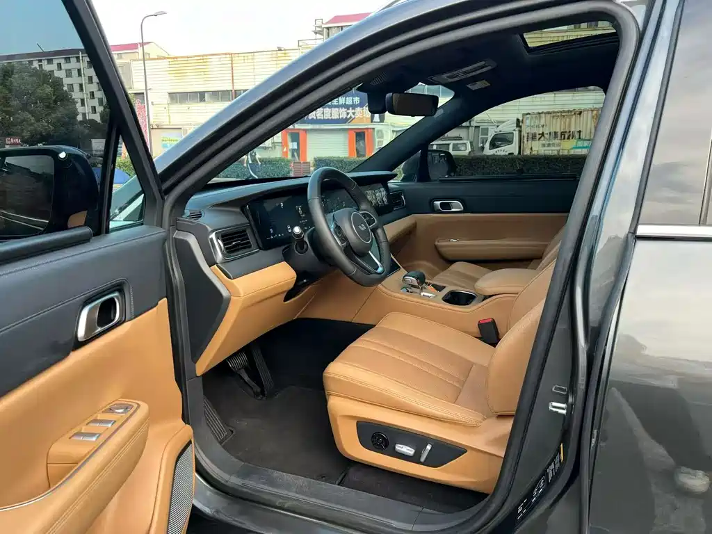 Li Auto Li ONE — миниатюра 4