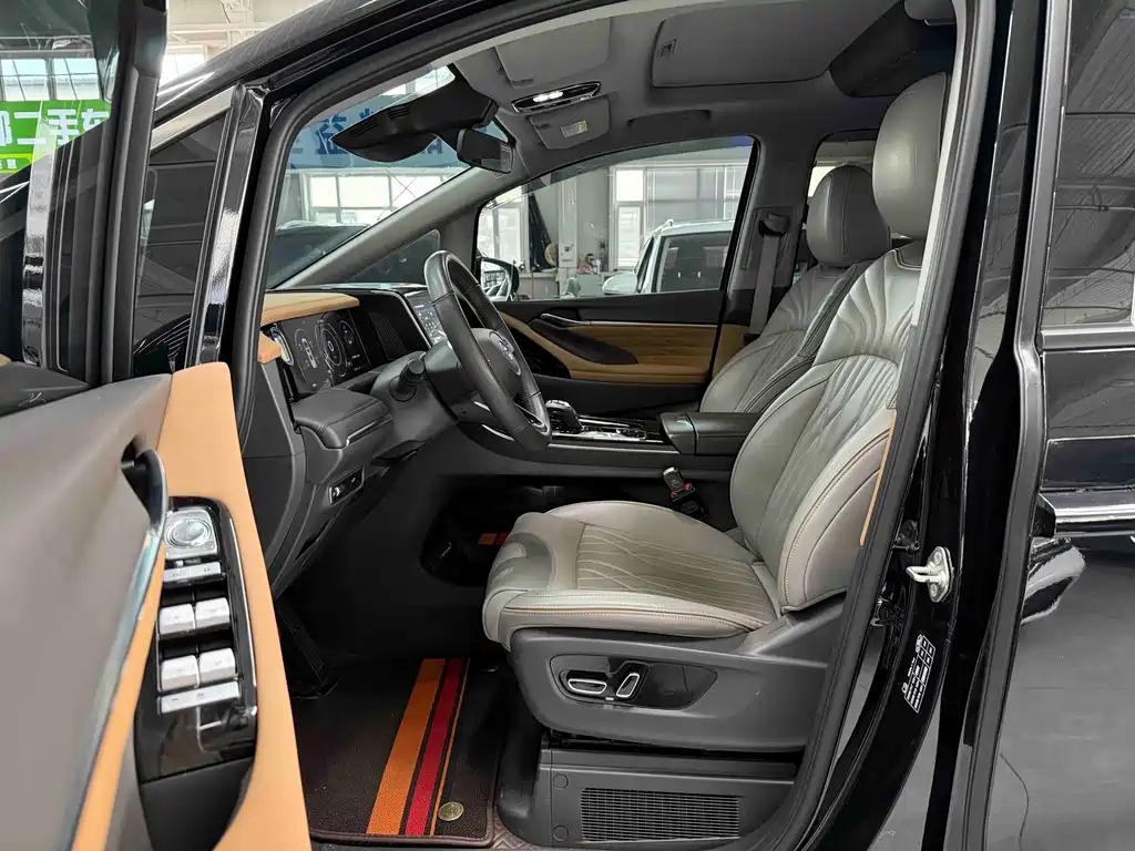 GAC M8 2024 400T Luxury