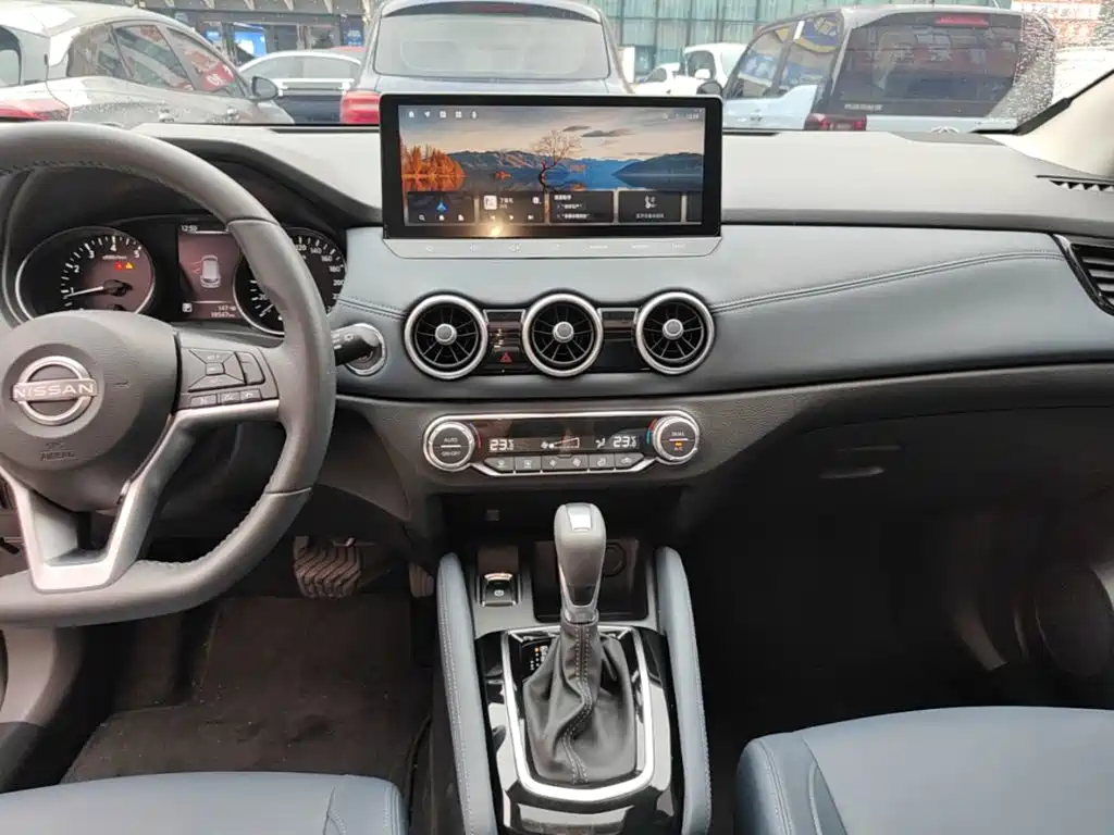 Nissan Qashqai — миниатюра 13