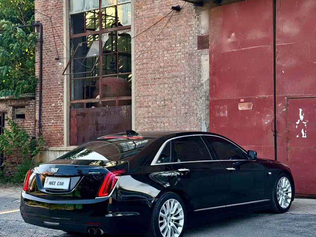 Cadillac CT6 — миниатюра 4