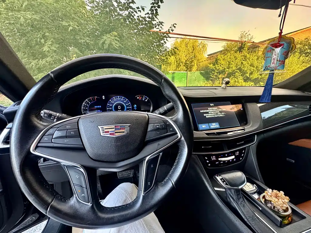 Cadillac CT6 — миниатюра 13