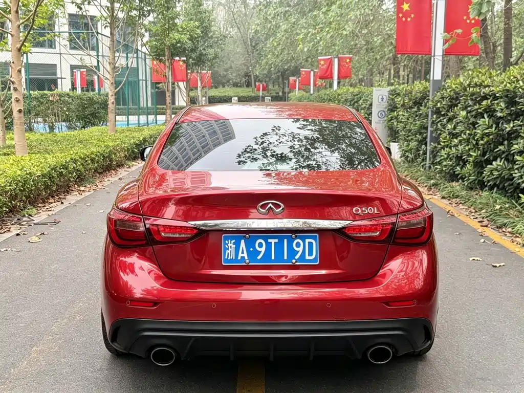 Infiniti Q50L — миниатюра 4