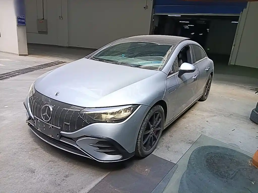 Mercedes-Benz EQE